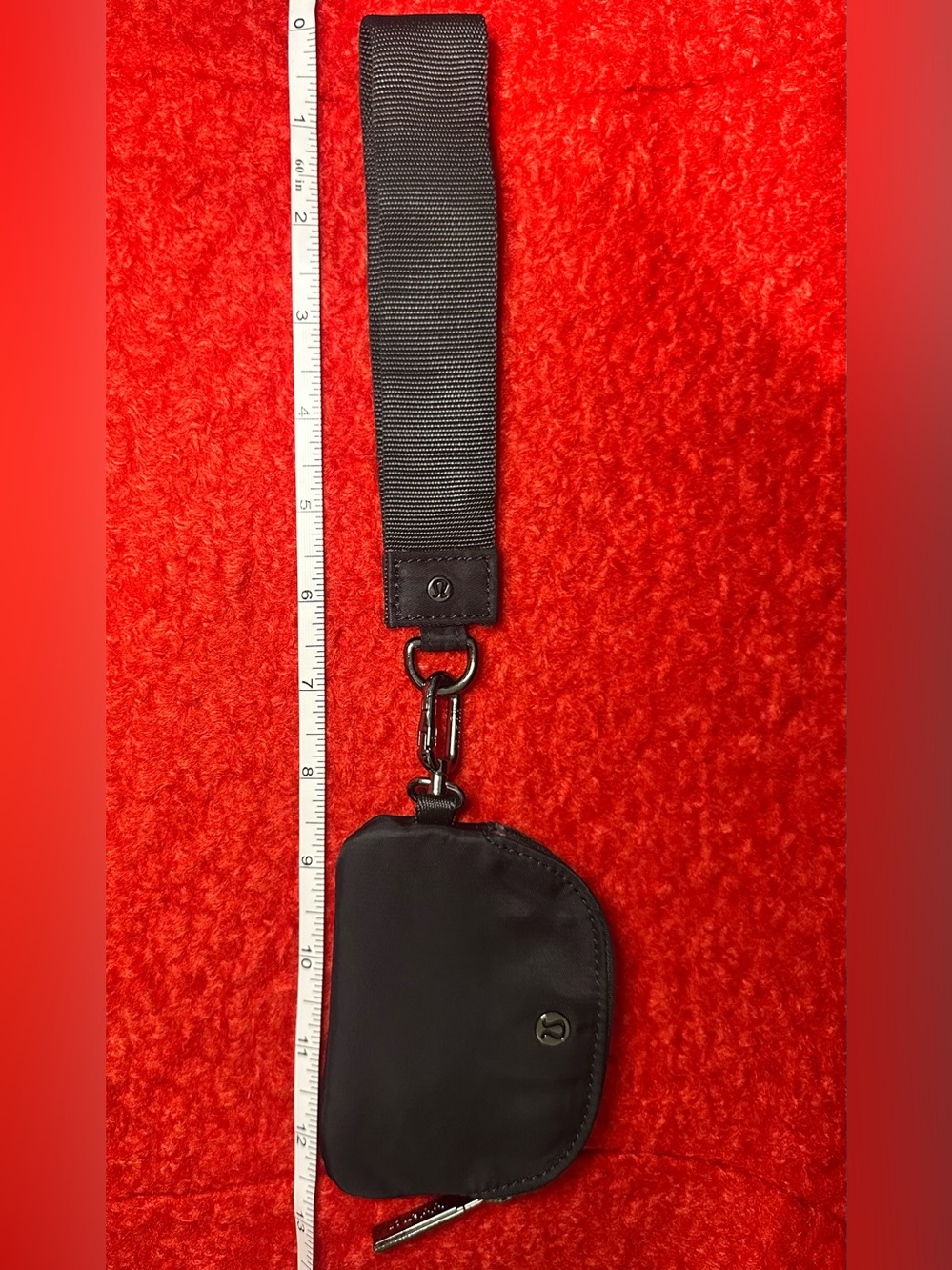 lululemon athletica Black Wristlet Card Pouch with Strap - Picture 3 of 5